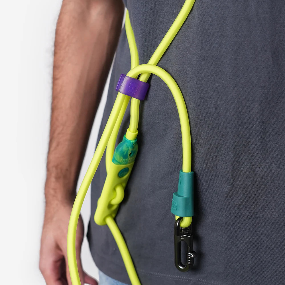 Повідець для собак вільні руки Neopro FLUO Zee.Dog 120-240 см