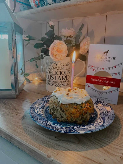 Суміш для приготування святкового торту Birthday Cake Mix The Innocent Hound 70 г
